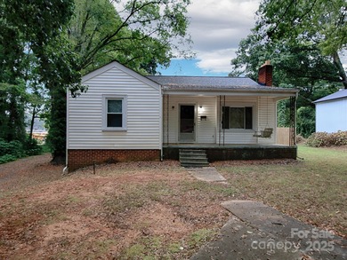 Lake Norman Home For Sale in Mooresville North Carolina