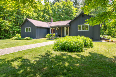 Lake House Boat For Sale in Jay, Vermont