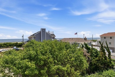 Exceptional ocean views and a premier Gardens location set the - photo 12