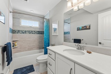 Exceptional ocean views and a premier Gardens location set the - photo 20