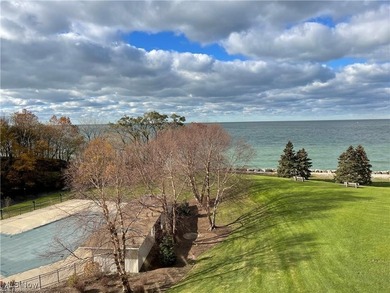 Step into luxury lake-front living in this totally renovated 2/3 - photo 27