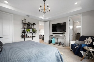 Enjoy resort-style living in Oak Tree, a premier gated community - photo 33