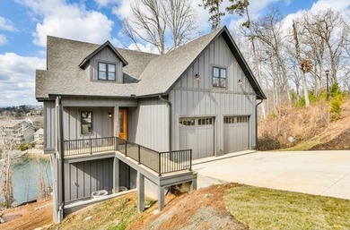 Lake Keowee Home For Sale in Seneca South Carolina