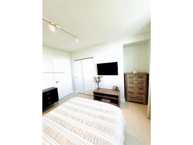 Great investment or Homeowner opportunity! This remodeled unit