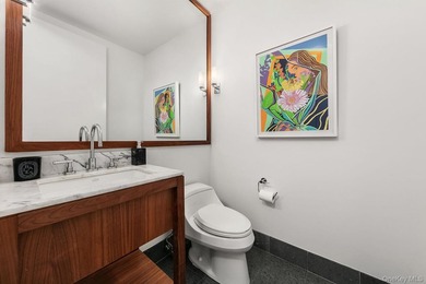 Luxury Living at One Morton Square! Enjoy this sun-drenched, 2 - photo 9
