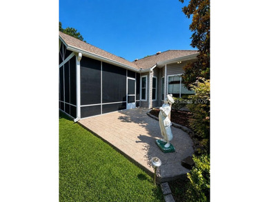 Welcome to 12 Walden Lane, a beautifully maintained one-owner - photo 33