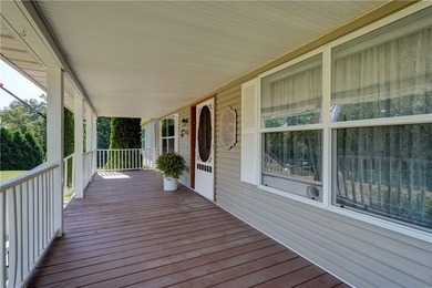 Welcome to this Impeccably Maintained 3 Bedroom, 2 Full Bath - photo 5