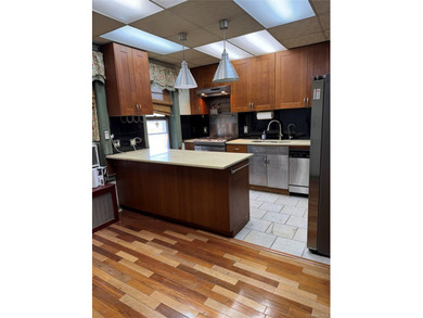Welcome to 2922 Barnes Ave Unit 5F. A spacious 2 bedroom coop - photo 2