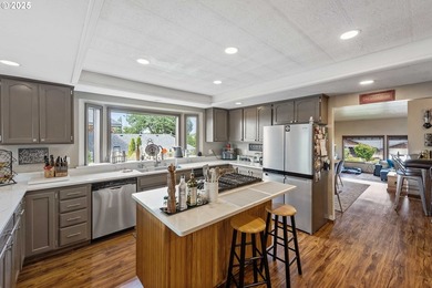 Custom Updated Home on Telegraph Hill with Bay Views.This - photo 17