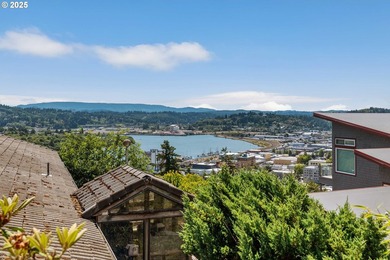 Custom Updated Home on Telegraph Hill with Bay Views.This - photo 25