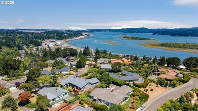 Custom Updated Home on Telegraph Hill with Bay Views.This - photo 48
