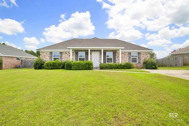 Priced to sell! 3 Bedroom 2 bath home close to town in Central - photo 1