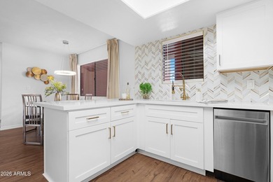Beautifully renovated condo in the highly sought-after Anasazi - photo 2