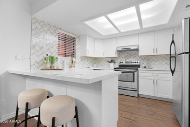 Beautifully renovated condo in the highly sought-after Anasazi - photo 8