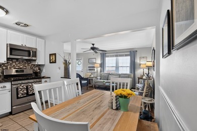 Don't miss out on this move-in ready 2 bedroom / 1 full bath - photo 15