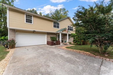 Chickamauga Lake Home For Sale in Harrison Tennessee