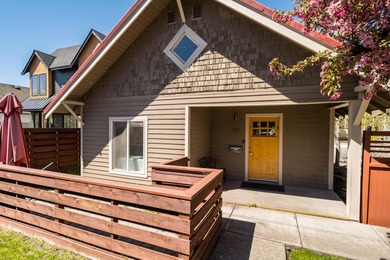 Deschutes River - Deschutes County Home For Sale in Bend Oregon