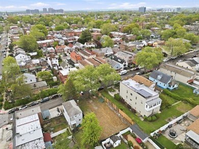 Investors & Developers Dream! Prime Bronx Development - photo 9