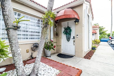 Miami Lakes Area Townhome/Townhouse For Sale in Miami Lakes Florida