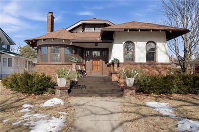 Chippewa River Home For Sale in Chippewa Falls Wisconsin