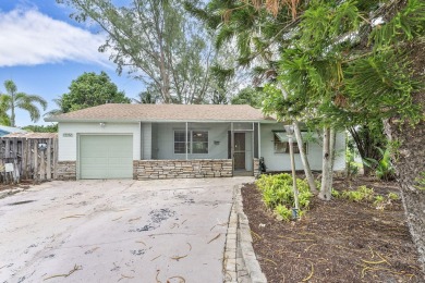 Lake Home For Sale in Boca Raton, Florida