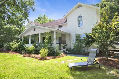 Discover the charm of Fairhope in this beautifully maintained - photo 4