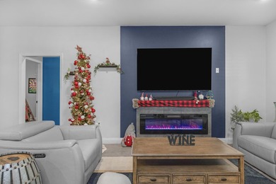 Beautiful home, a must see with no HOA! A place to park an RV or - photo 8