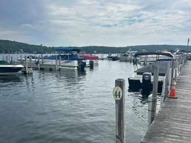 RARE OPPORTUNITY to own a sought after BAY SHORE YACHT CLUB boat - photo 2