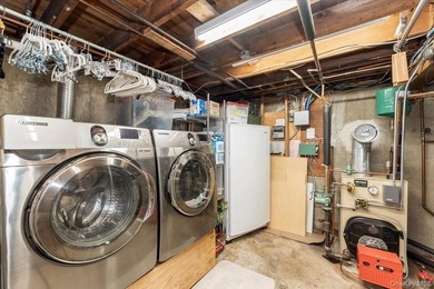 Welcome home to this Charming 3-Bedroom, 1.5-Bath Cape Cod with - photo 24