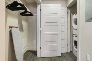 ATTENTION: Investors, Vacationers, and Traveling Professionals!!