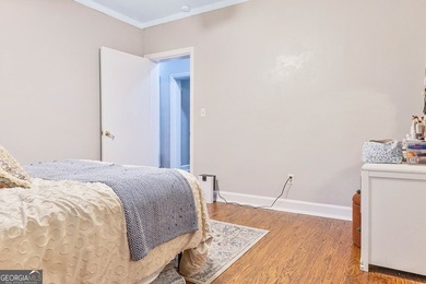 Welcome home to 201 Lakeside Dr. A 3 bed/ 2 bath brick ranch - photo 14