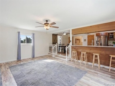 Welcome to this 3 bedroom colonial in beautiful Highland Hills - photo 15