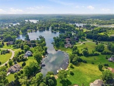 Welcome to this 3 bedroom colonial in beautiful Highland Hills - photo 50