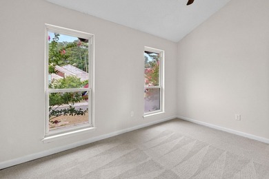 Welcome to 6 Brighton Circle, a beautifully renovated end-unit - photo 26
