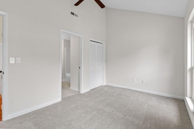 Welcome to 6 Brighton Circle, a beautifully renovated end-unit - photo 28