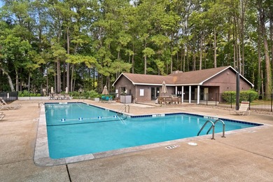 Welcome to 6 Brighton Circle, a beautifully renovated end-unit - photo 29