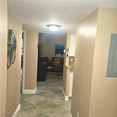 Huge price reduction! Live in downtown paradise & watch the - photo 33