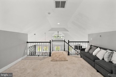 ** Motivated seller-bring all reasonable offers. Quick response - photo 33