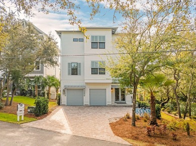 Rising four stories above the surrounding landscape, 133 Bullard - photo 6