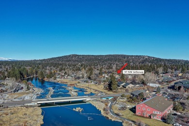(private lake, pond, creek) Townhome/Townhouse For Sale in Bend Oregon