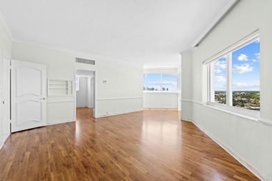 Priced to sell fast - light airy 1,770 sf apartment with - photo 14