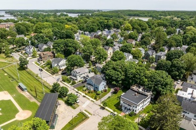 Welcome to this beautifully updated 2-bedroom, 1-bath condo in - photo 5