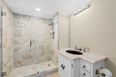 Priced to sell fast - light airy 1,770 sf apartment with - photo 26