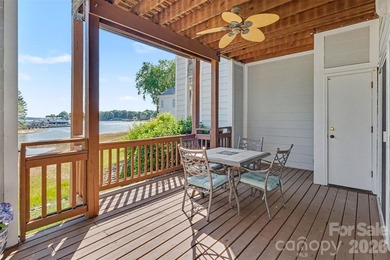 INCREDIBLE NEW LOW PRICE on this 3 bedroom WATERFRONT condo! - photo 31