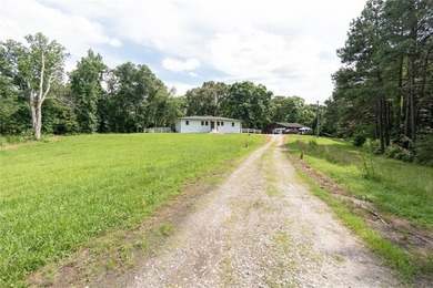 Wonderful opportunity to acquire 12.25 acres of prime real - photo 3