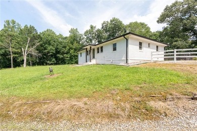 Wonderful opportunity to acquire 12.25 acres of prime real - photo 8