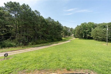 Wonderful opportunity to acquire 12.25 acres of prime real - photo 10