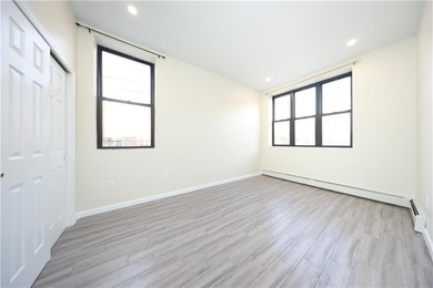Turn Key Opportunity for Investors! This Extra Large Corner - photo 9