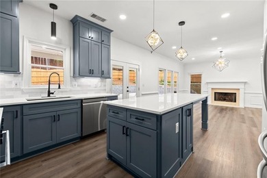 Freshly updated and move in ready, this stunning 4 bedroom home - photo 11
