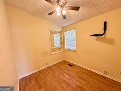 This charming 3-bedroom, 2-bath home on the south end of Lake - photo 14